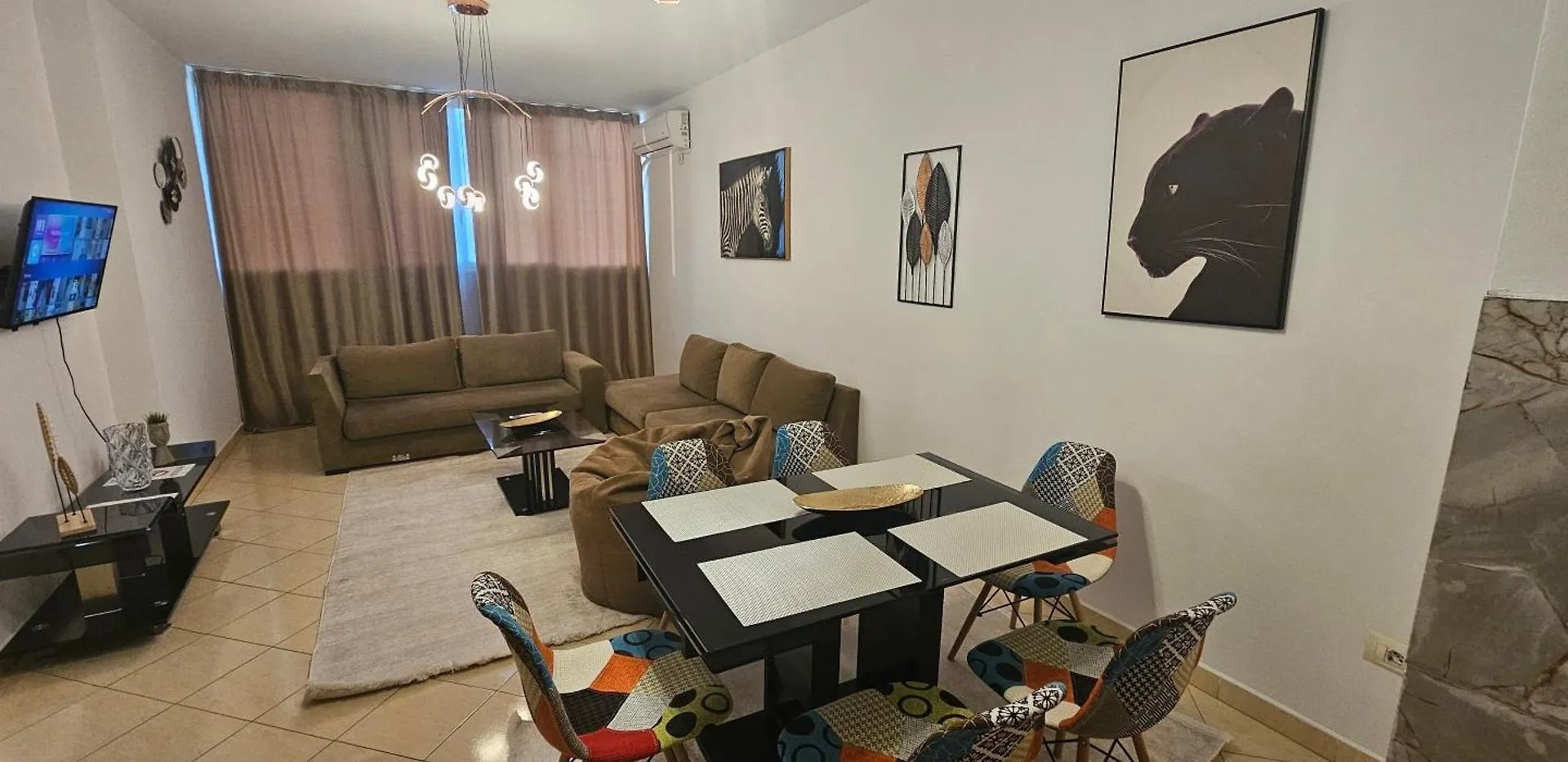 Aura Skanderbeg Square Apartments 티라나