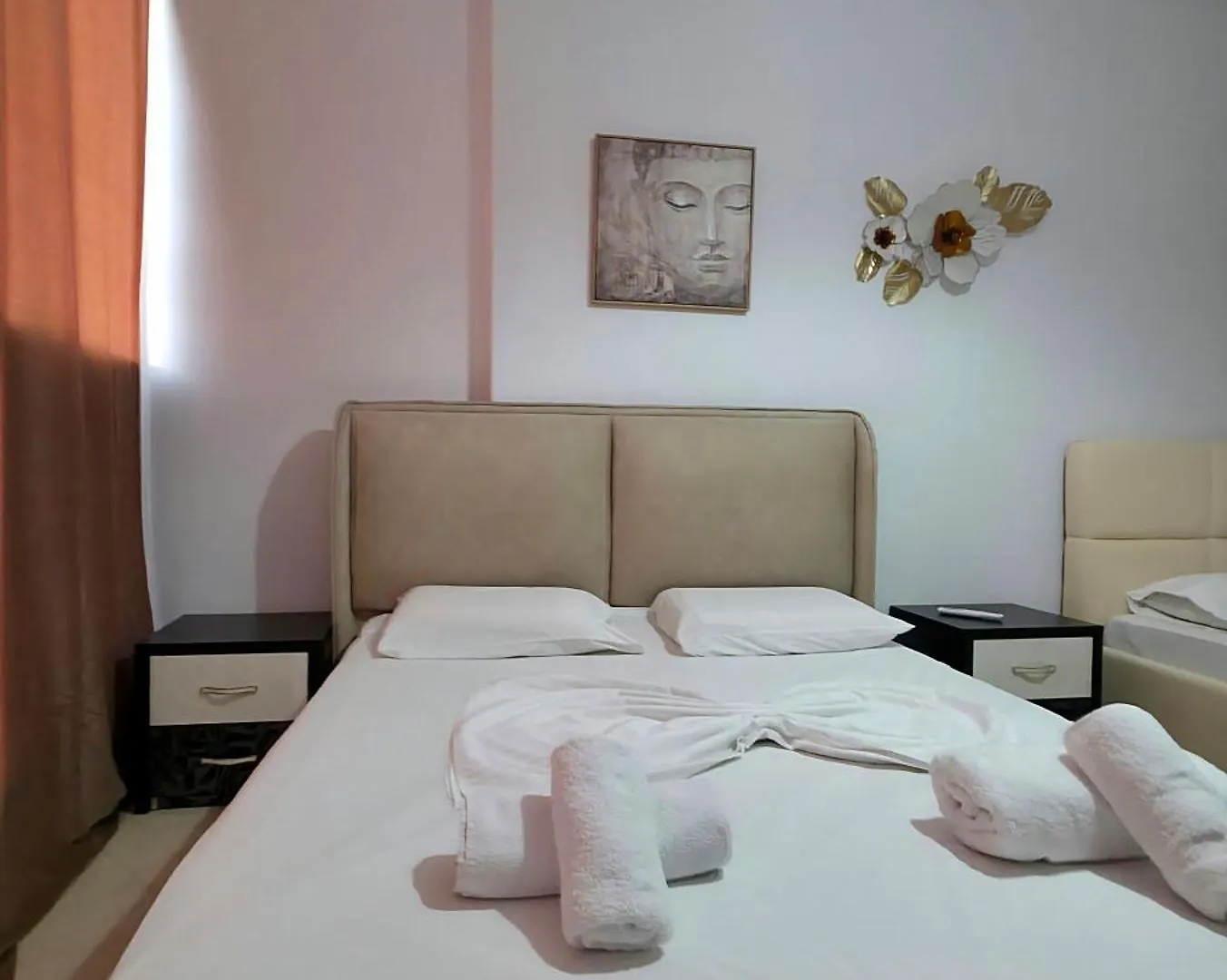 Aura Skanderbeg Square Apartments Tirana