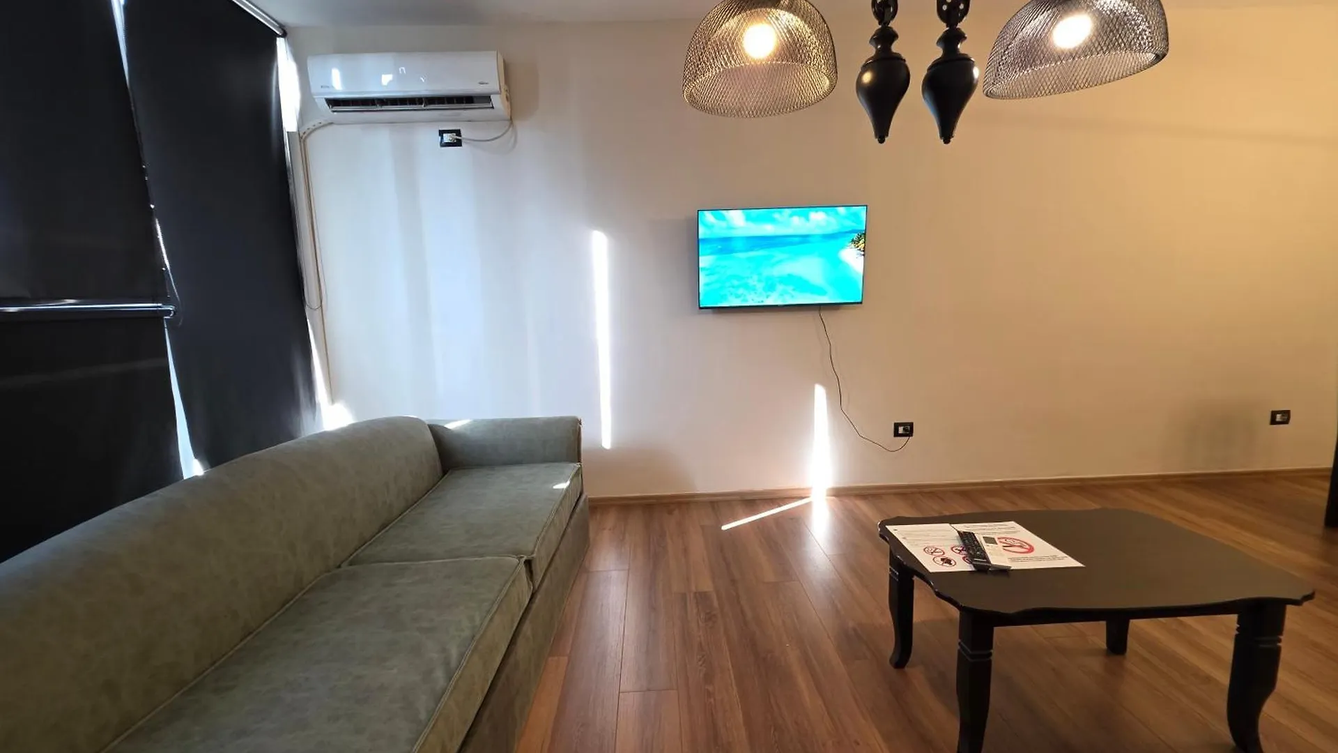 Aura Skanderbeg Square Apartments 티라나 0*,  알바니아